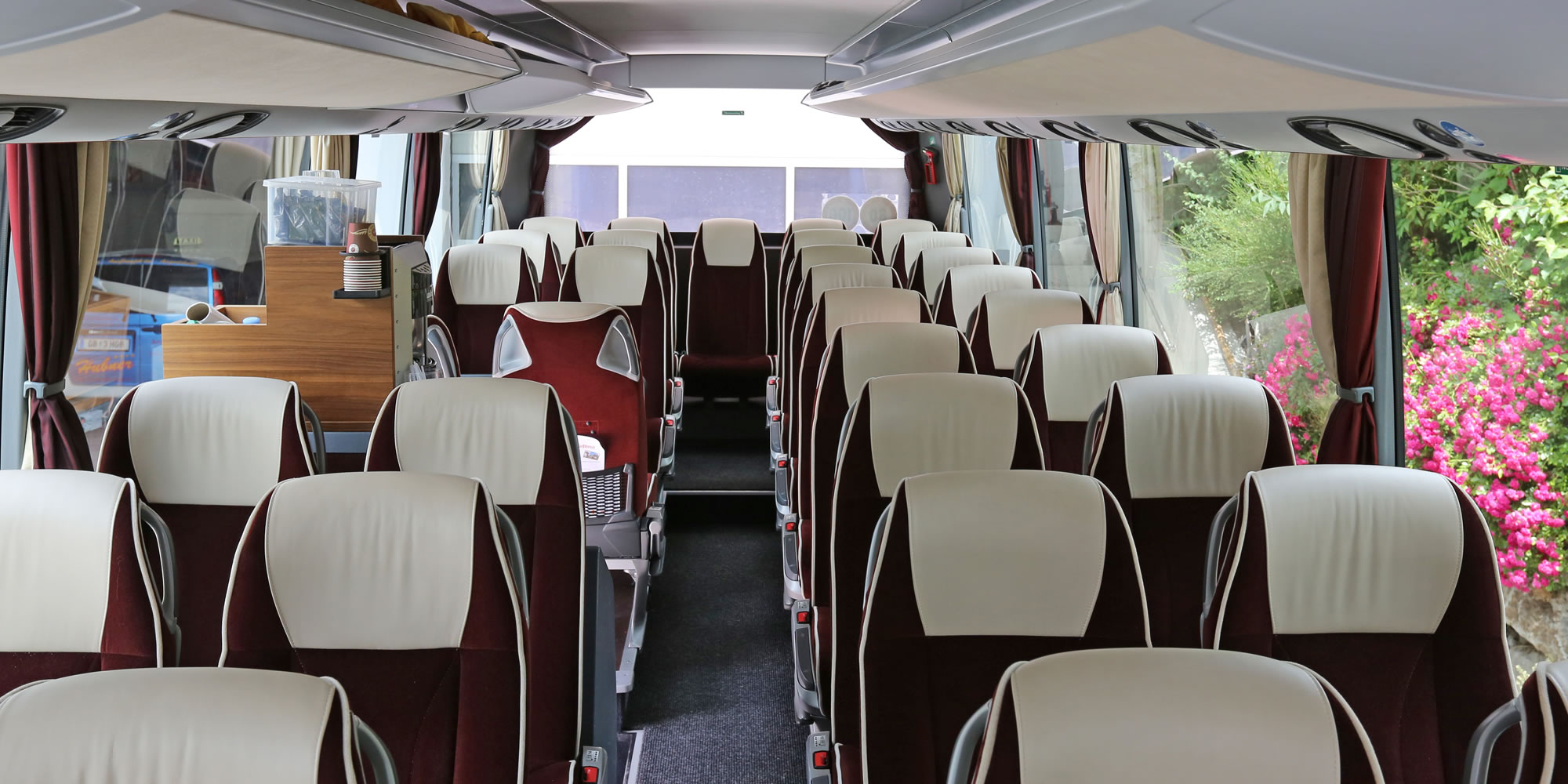 Send your enquiry for Taxi Hubner travels